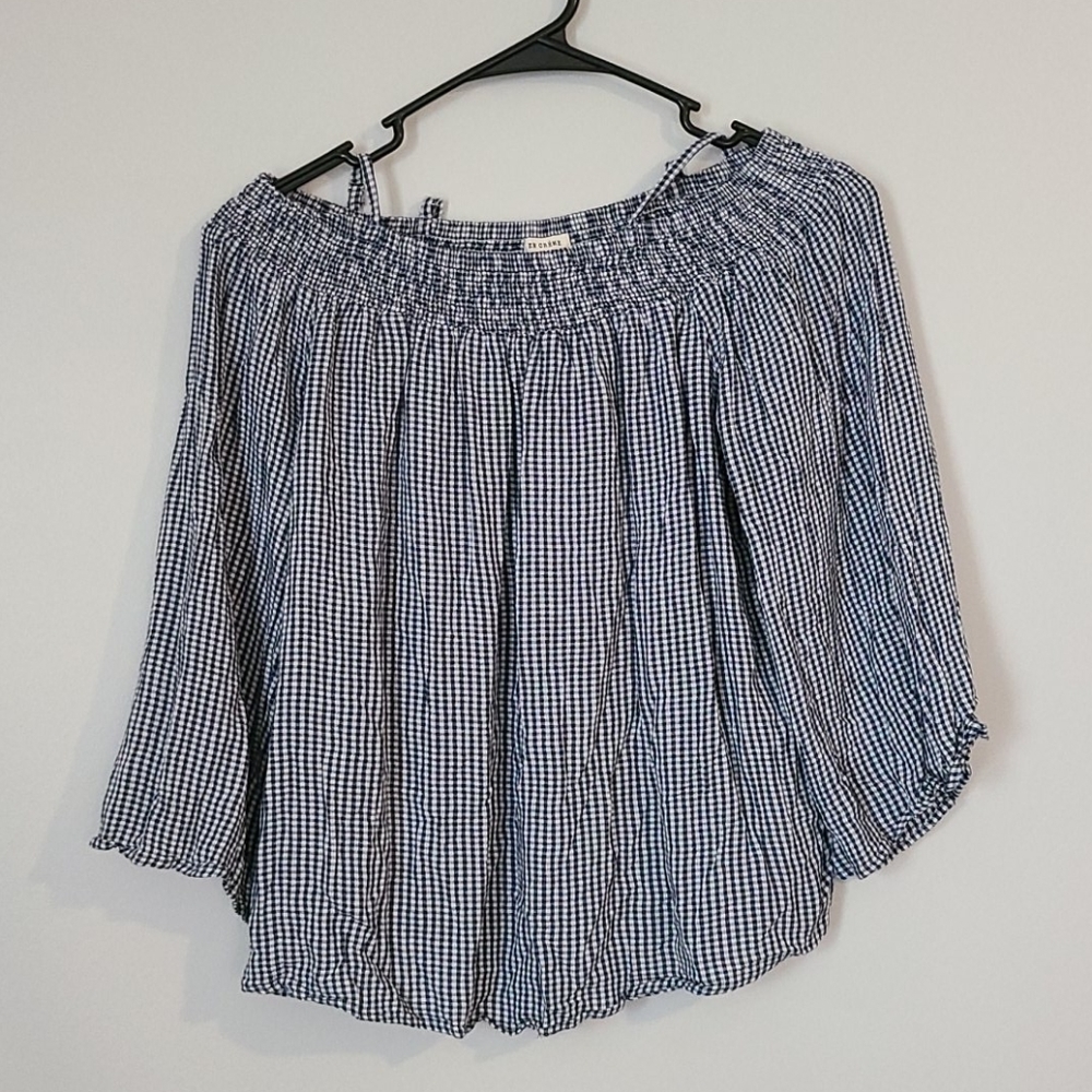 En Creme Off Shoulder Blouse